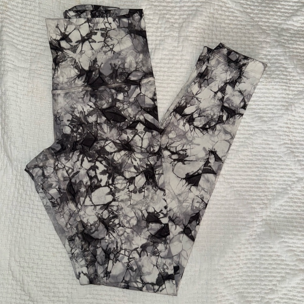 Lululemon Wunder Under High-Rise Full-On Luxtreme 28” Legging